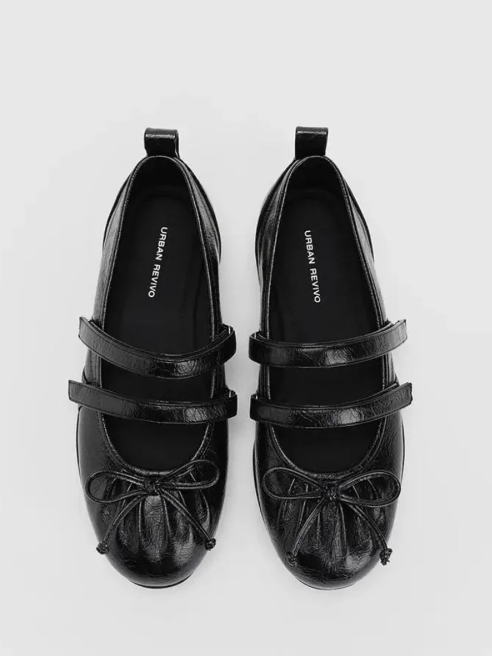 CRINKLED BOW LEATHER FLATS